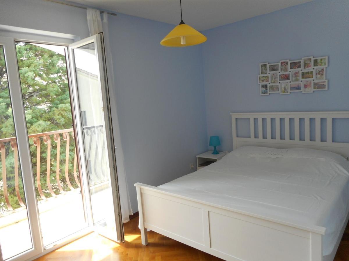 Apartments With Wifi Bol, Brac - 11728 Exterior photo